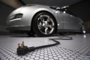 如何判斷電動車的充電設施是否便捷？