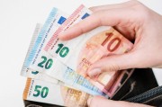 如何認識硬金的特質(zhì)？硬金在珠寶市場的地位如何？
