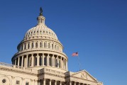 美國眾議院民主黨領(lǐng)導(dǎo)層反對共和黨政府支出法案