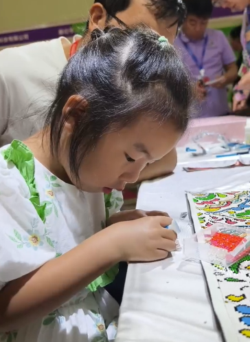 好博會 | 5歲小朋友多次來打卡！這家“小眾產品”在好博會火了