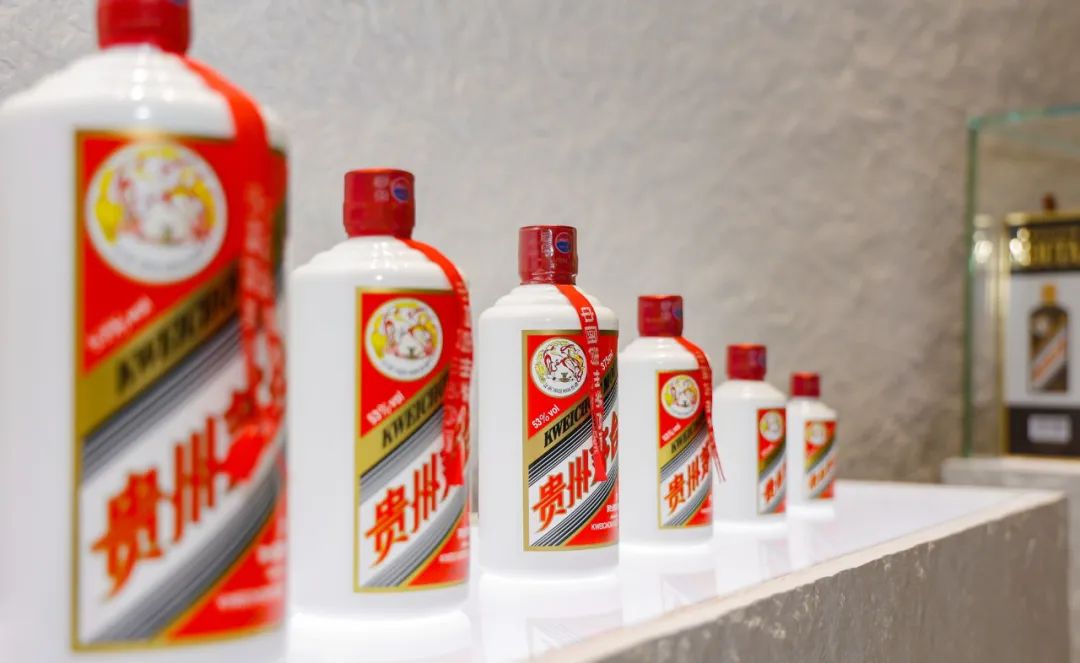 三大電商巨頭力推“千億補貼”，白酒業能否借勢而起？
